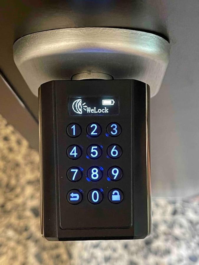Lotus Home Eleganza E Accoglienza A Мантуя Экстерьер фото
