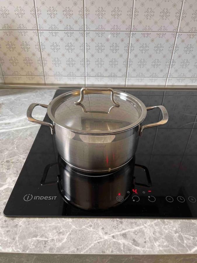 Lotus Home Eleganza E Accoglienza A Мантуя Экстерьер фото